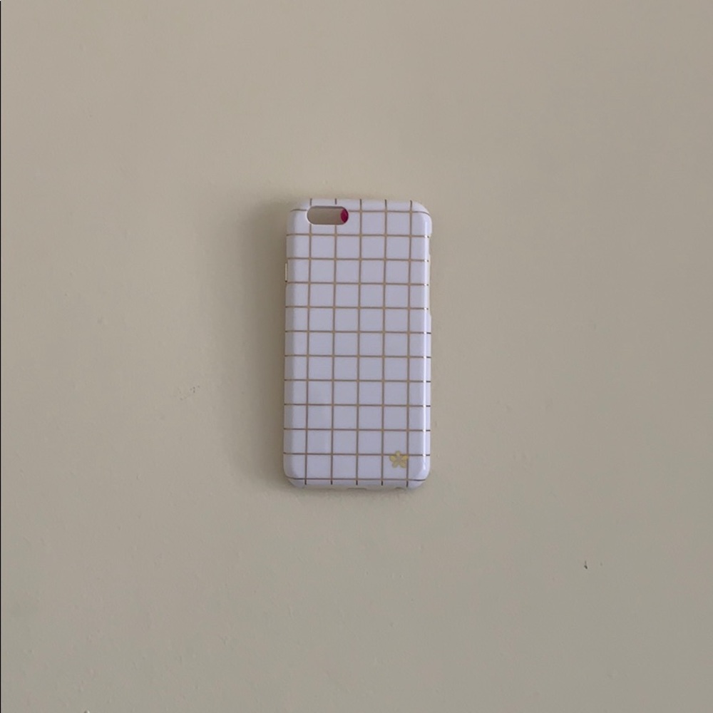 A 2 Piece White And Gold Apple IPhone 6s Case